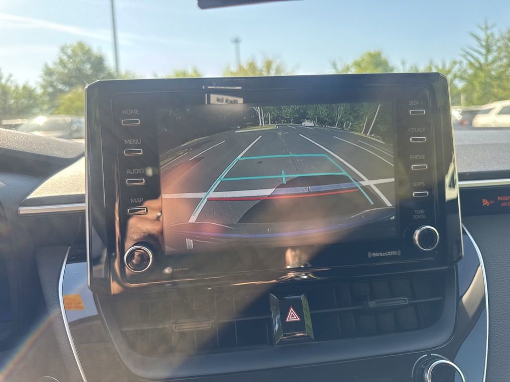 Used 2021 Toyota Corolla LE FWD image 5