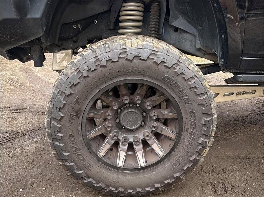 Used 2020 RAM 2500 Laramie AWD/4WD image 3