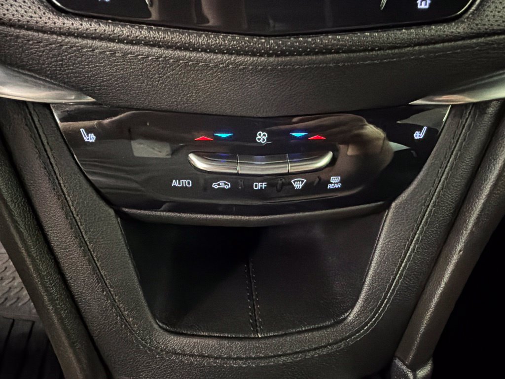 Used 2023 Cadillac XT5 Premium Luxury AWD/4WD image 13