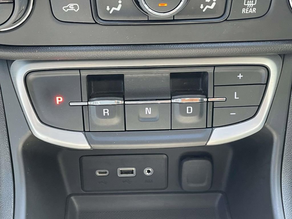 Used 2022 GMC Terrain SLE w/ Driver Convenience Package image 27