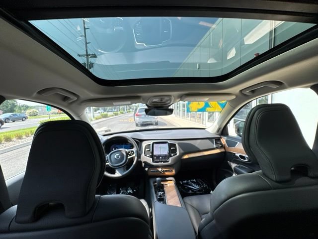 Certified 2024 Volvo XC90 B6 Plus AWD/4WD image 18