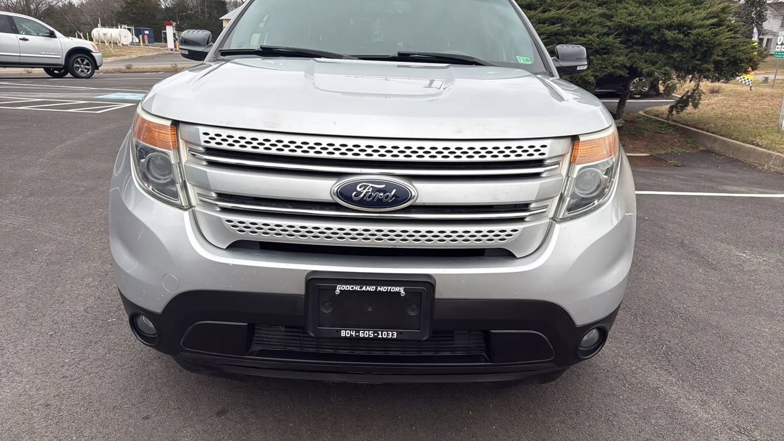 Used 2015 Ford Explorer XLT w/ Equipment Group 202A image 12