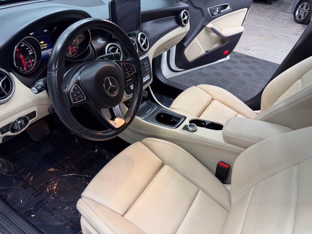 Used 2019 Mercedes-Benz CLA 250 image 31