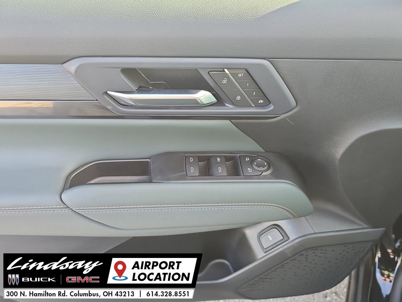 New 2026 GMC Terrain AT4 w/ Convenience Package III image 23