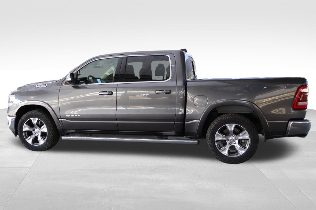 Used 2019 RAM 1500 Laramie AWD/4WD image 12