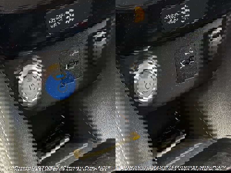 Used 2018 Nissan Leaf SV w/ SV Technology Package image 18