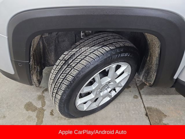 Used 2021 Jeep Renegade Latitude w/ Luxury Group I image 16