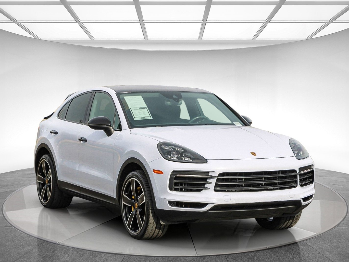 Used 2020 Porsche Cayenne S image 5