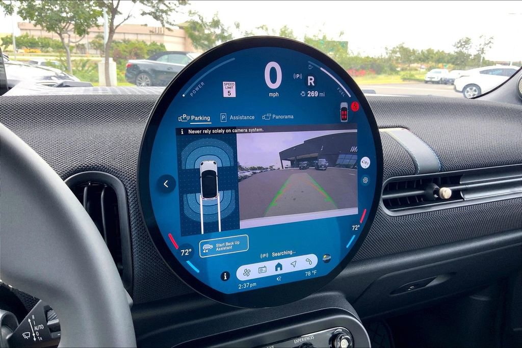 Certified 2025 MINI Cooper S image 23