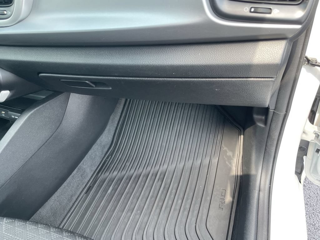 Certified 2023 Kia Rio LX FWD image 28