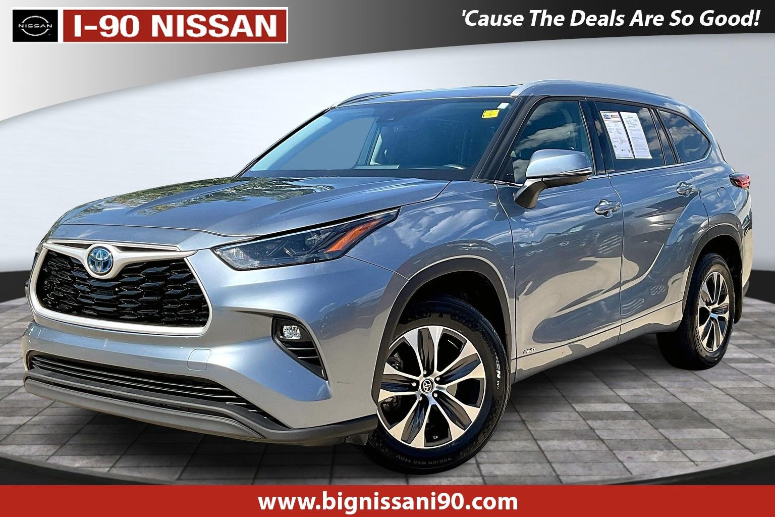 Used 2022 Toyota Highlander XLE