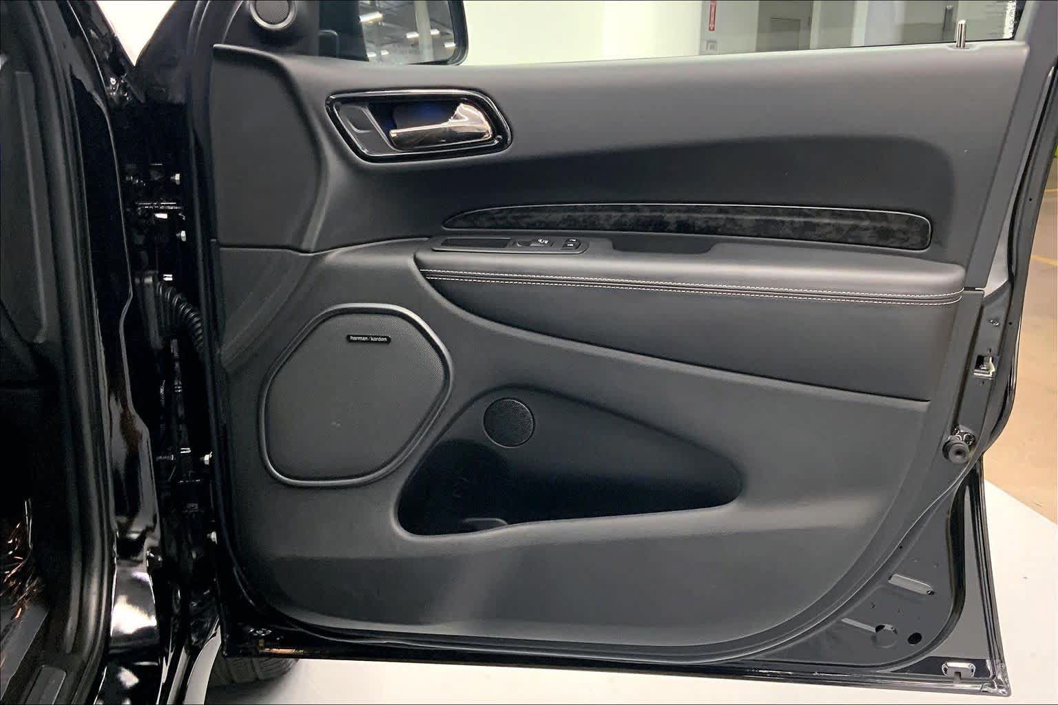 Used 2021 Dodge Durango SRT Hellcat w/ Premium Interior Group AWD/4WD image 9