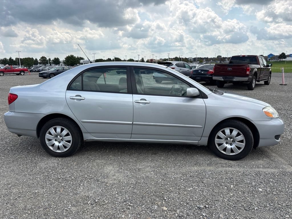 Used 2007 Toyota Corolla LE w/ Audio Value Pkg FWD image 9