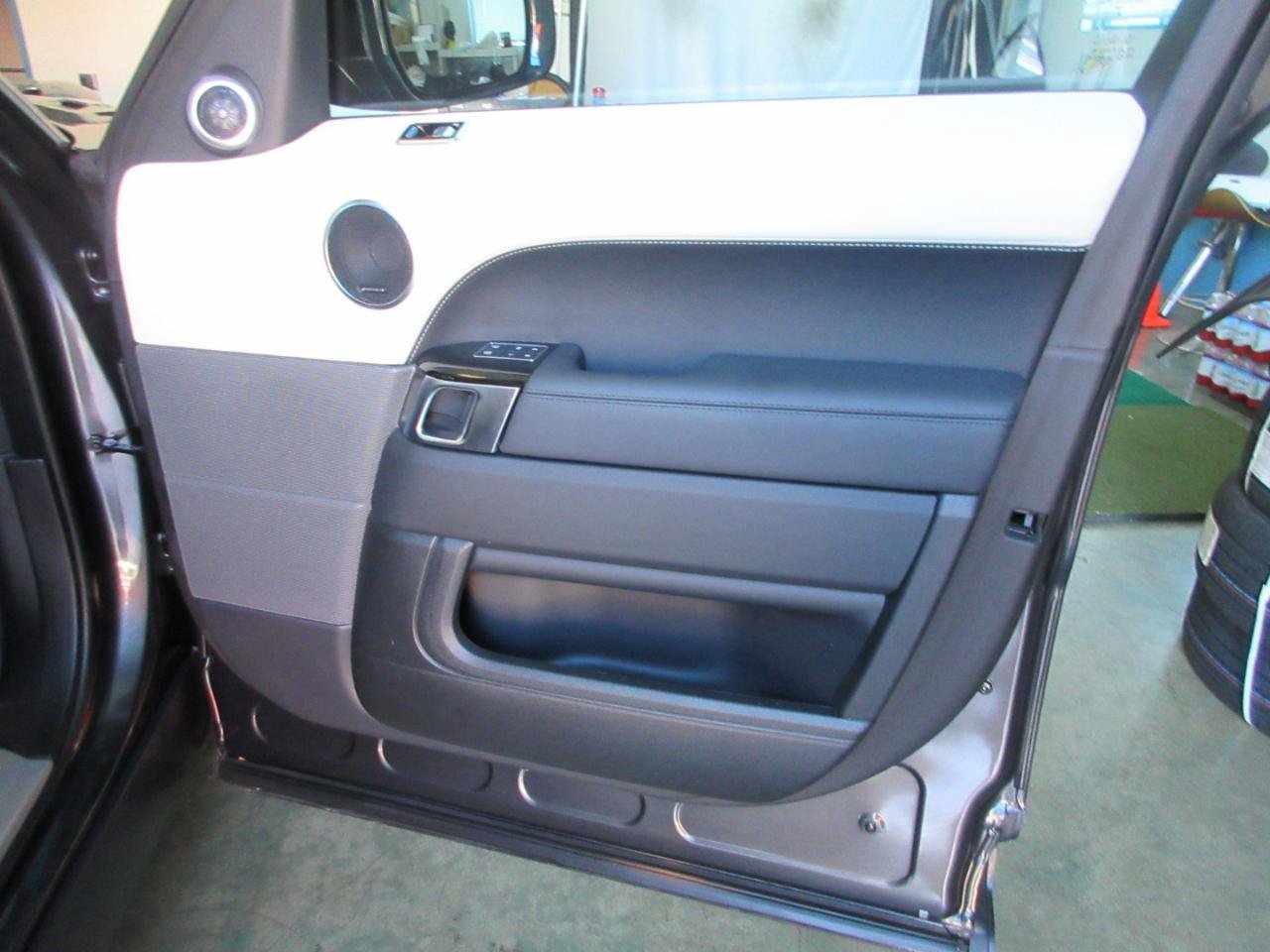 Used 2022 Land Rover Range Rover Sport HSE Silver Edition AWD/4WD image 21