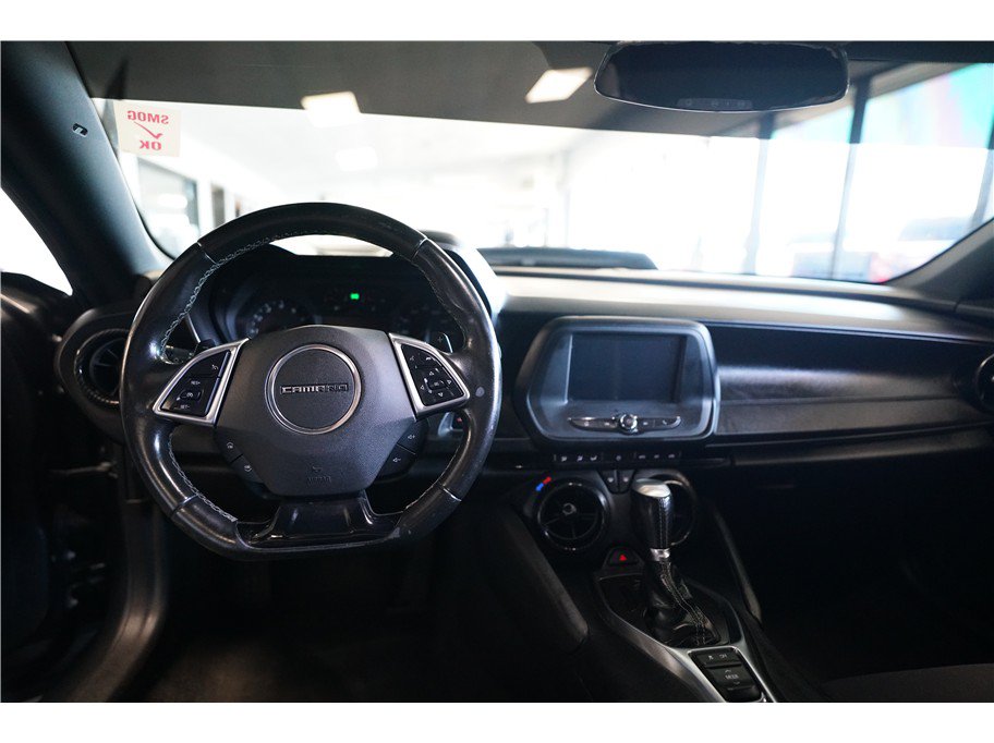 Used 2018 Chevrolet Camaro LT RWD image 12
