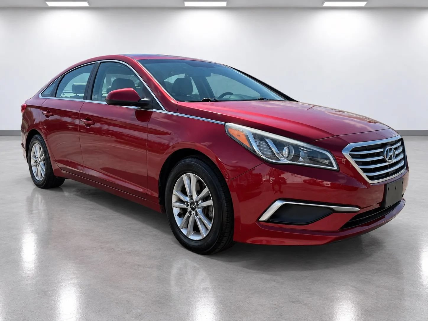 Used 2016 Hyundai Sonata SE FWD image 3