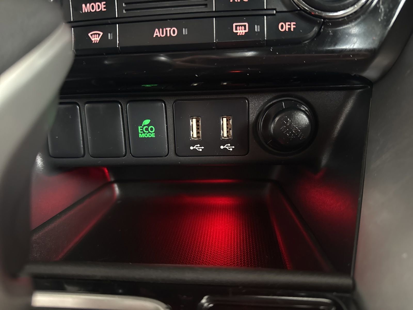 Used 2024 Mitsubishi Eclipse Cross LE image 27