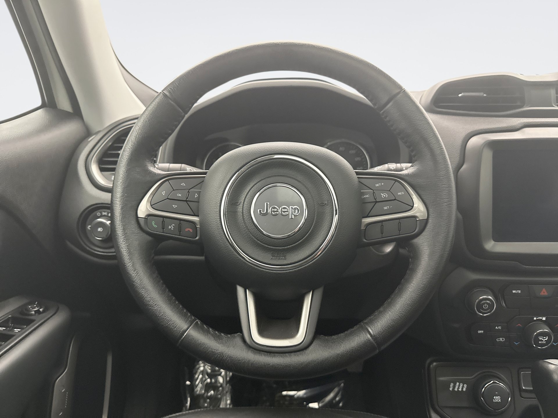 Used 2022 Jeep Renegade Limited w/ Sun, Sound & Wheels Group AWD/4WD image 12