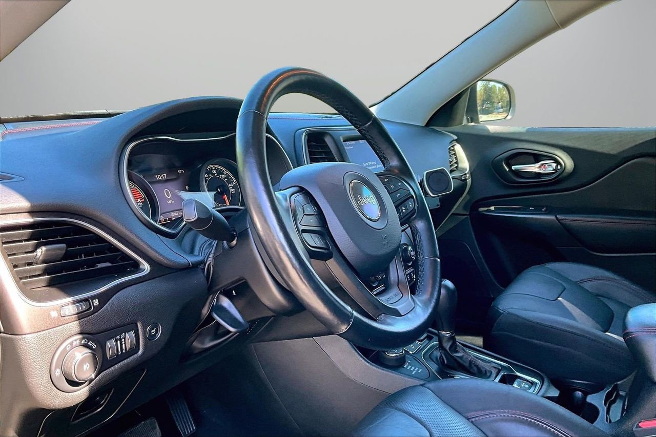 Certified 2021 Jeep Cherokee Trailhawk w/ Sun, Sound & Nav Group image 20