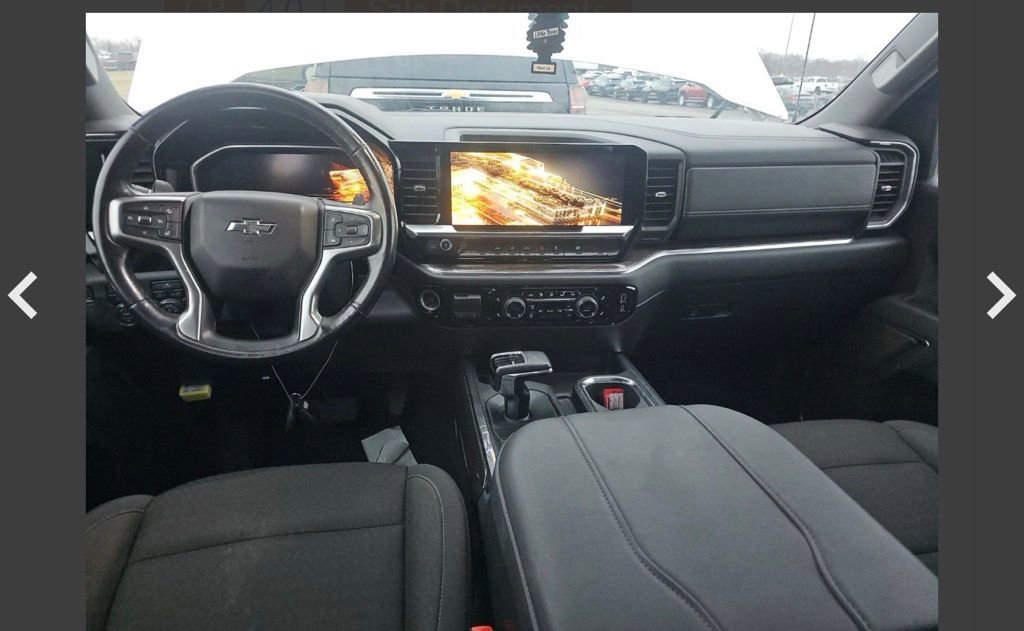 Used 2023 Chevrolet Silverado 1500 RST image 13