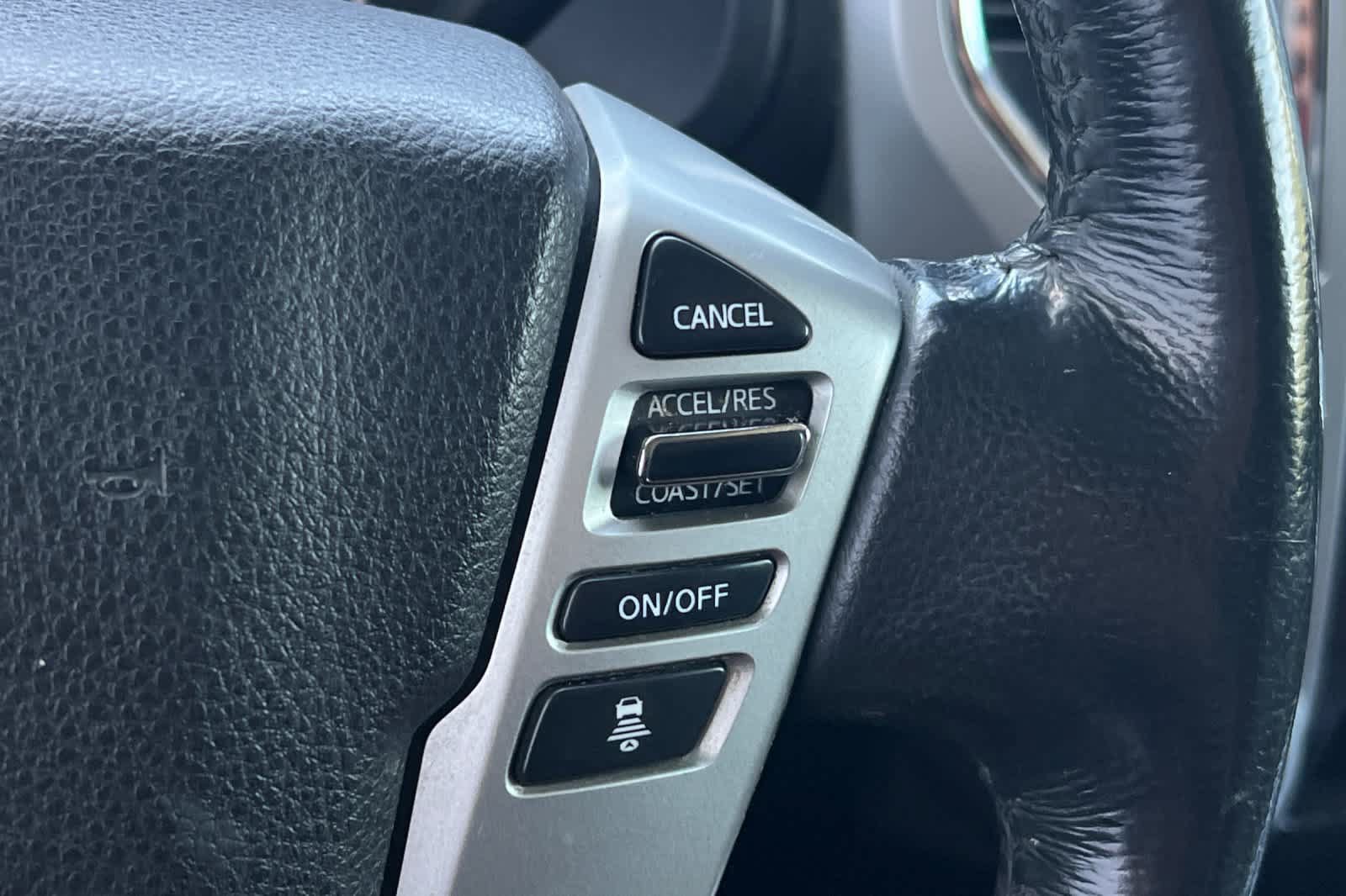 Used 2021 Nissan Titan SV w/ SV Convenience Package AWD/4WD image 48