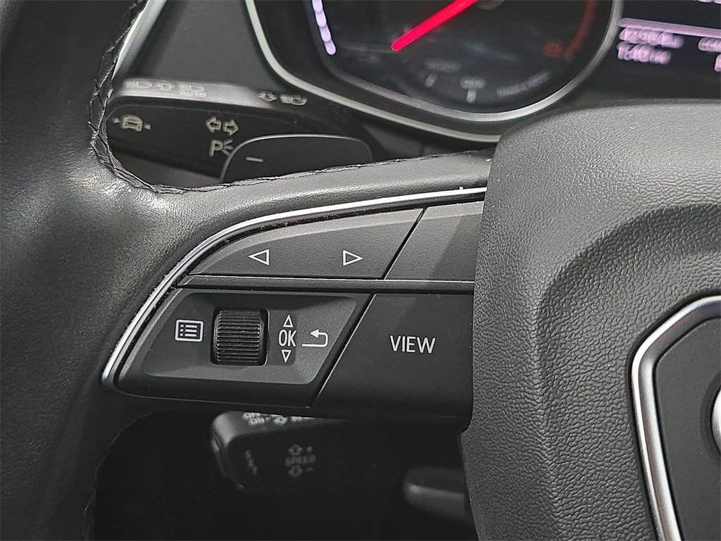 Used 2022 Audi Q5 2.0T Premium image 17