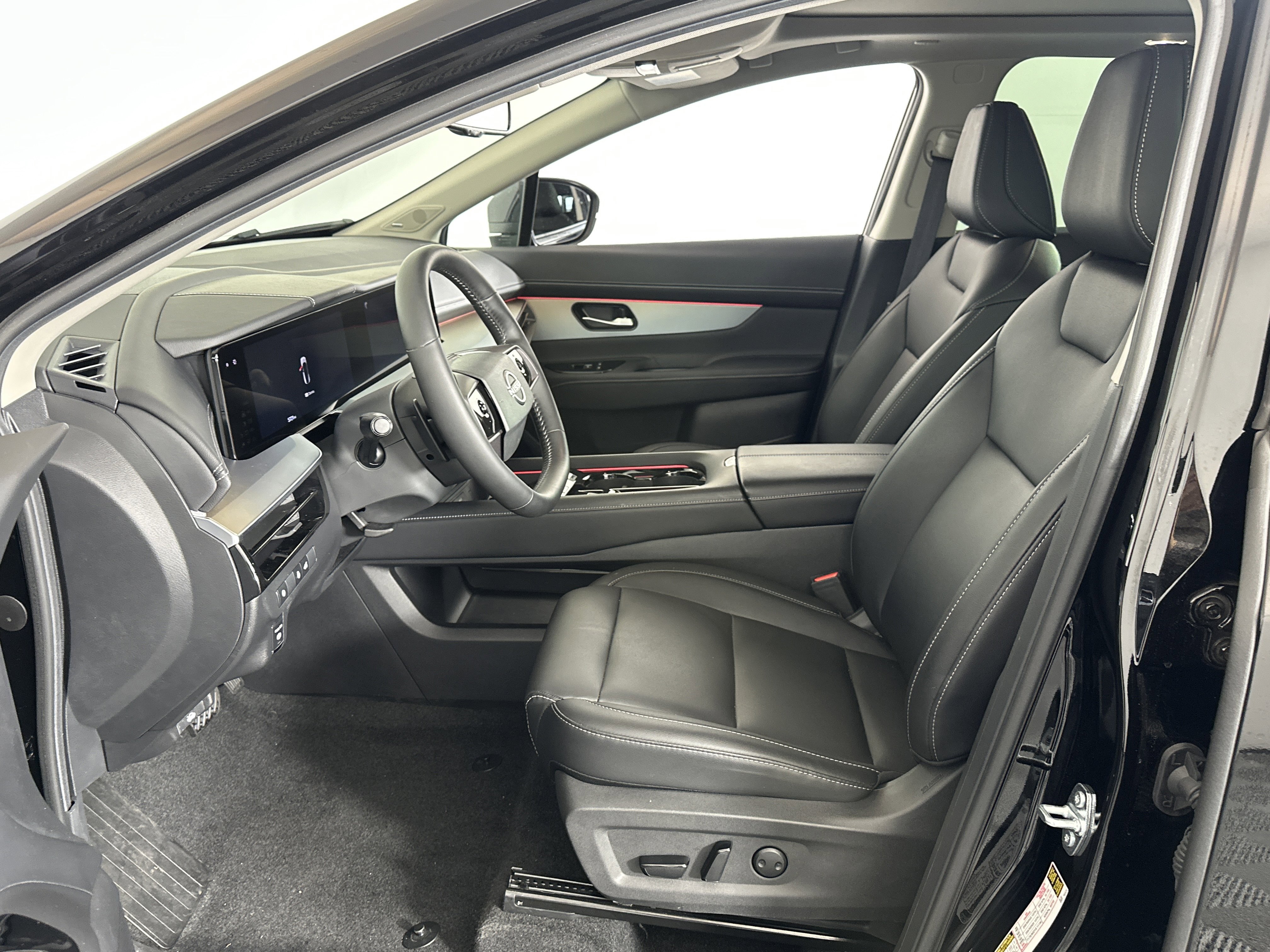 Certified 2025 Nissan Murano SL image 6