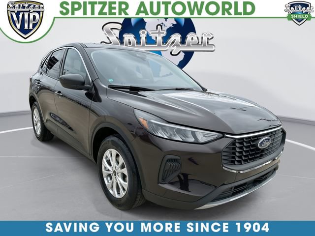 Used 2023 Ford Escape Active AWD/4WD image 1