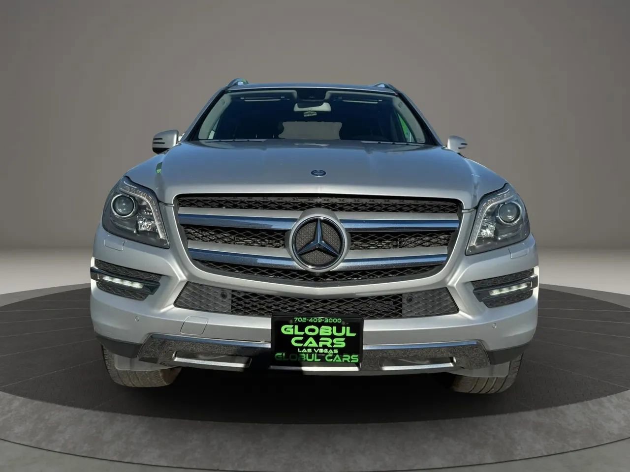 Used 2016 Mercedes-Benz GL 450 4MATIC image 3