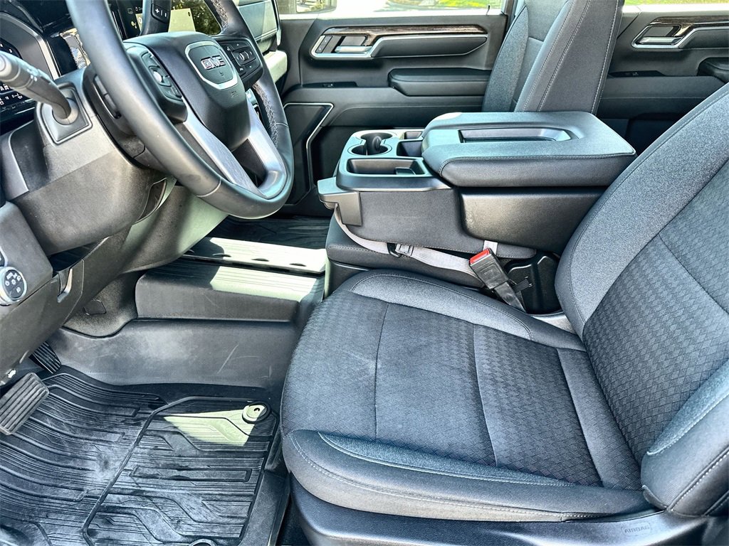 Used 2024 GMC Sierra 3500 SLE w/ SLE Value Package image 24