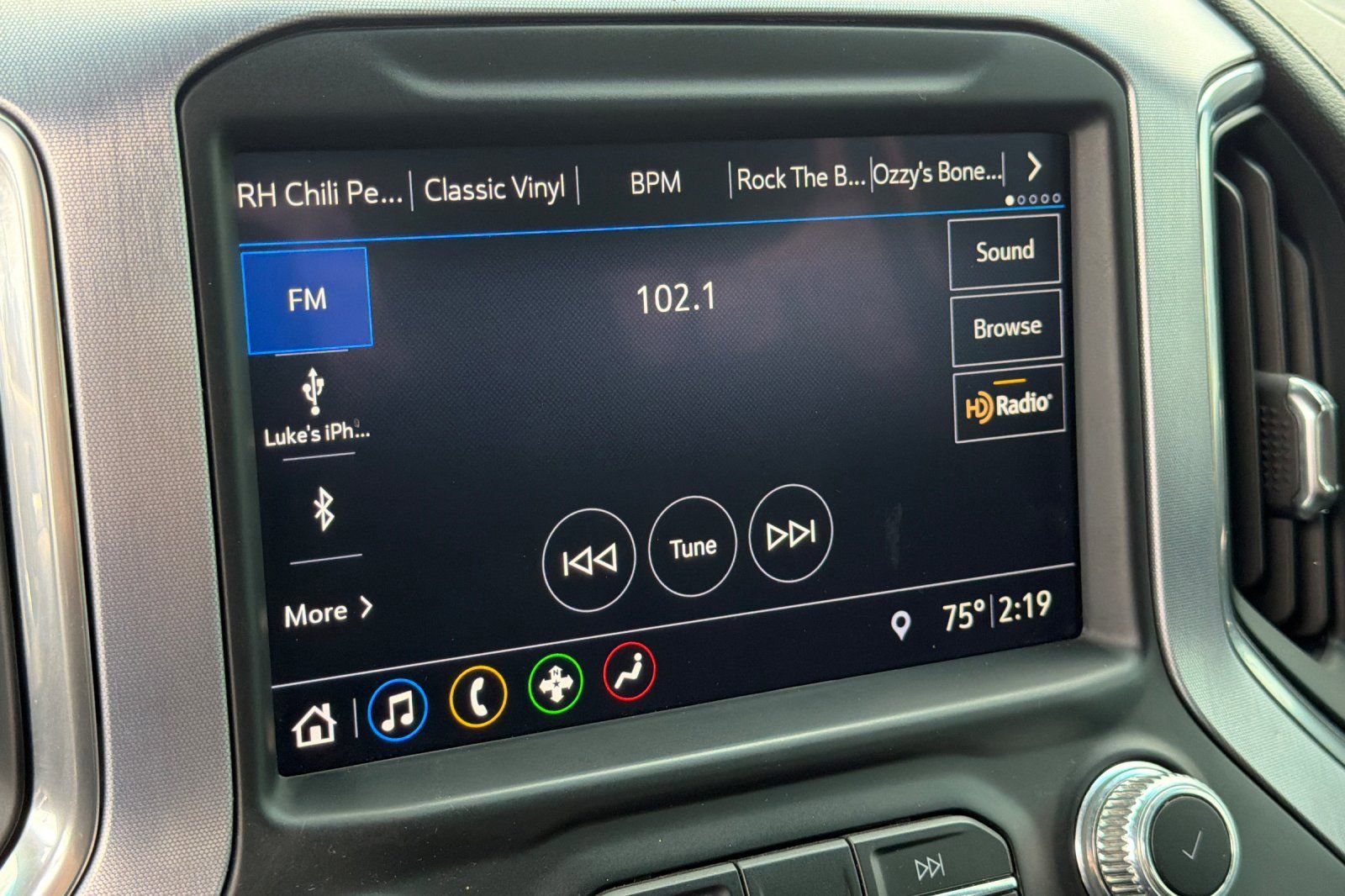 Used 2019 GMC Sierra 1500 SLT AWD/4WD image 25