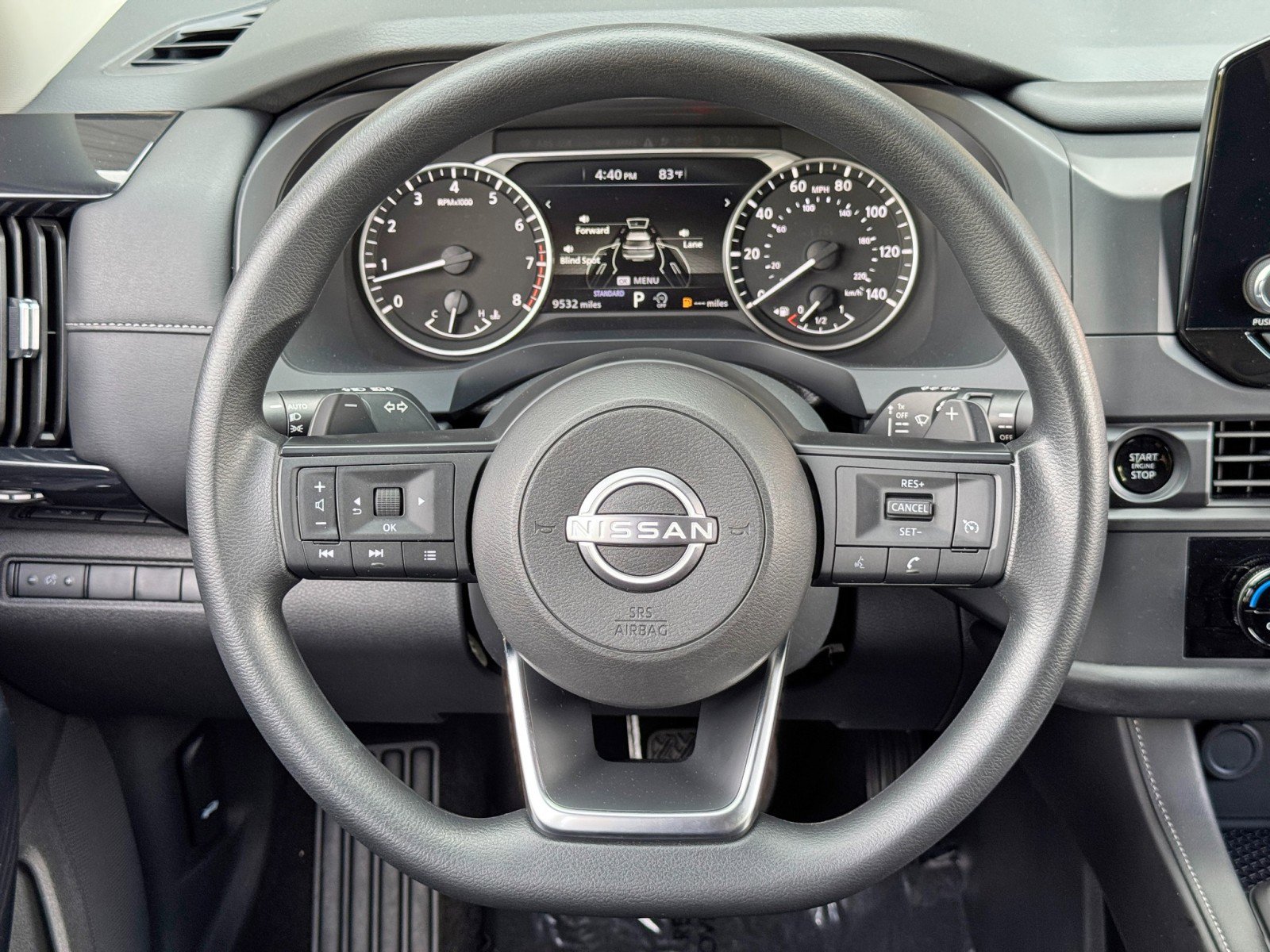 Used 2025 Nissan Pathfinder S FWD image 18