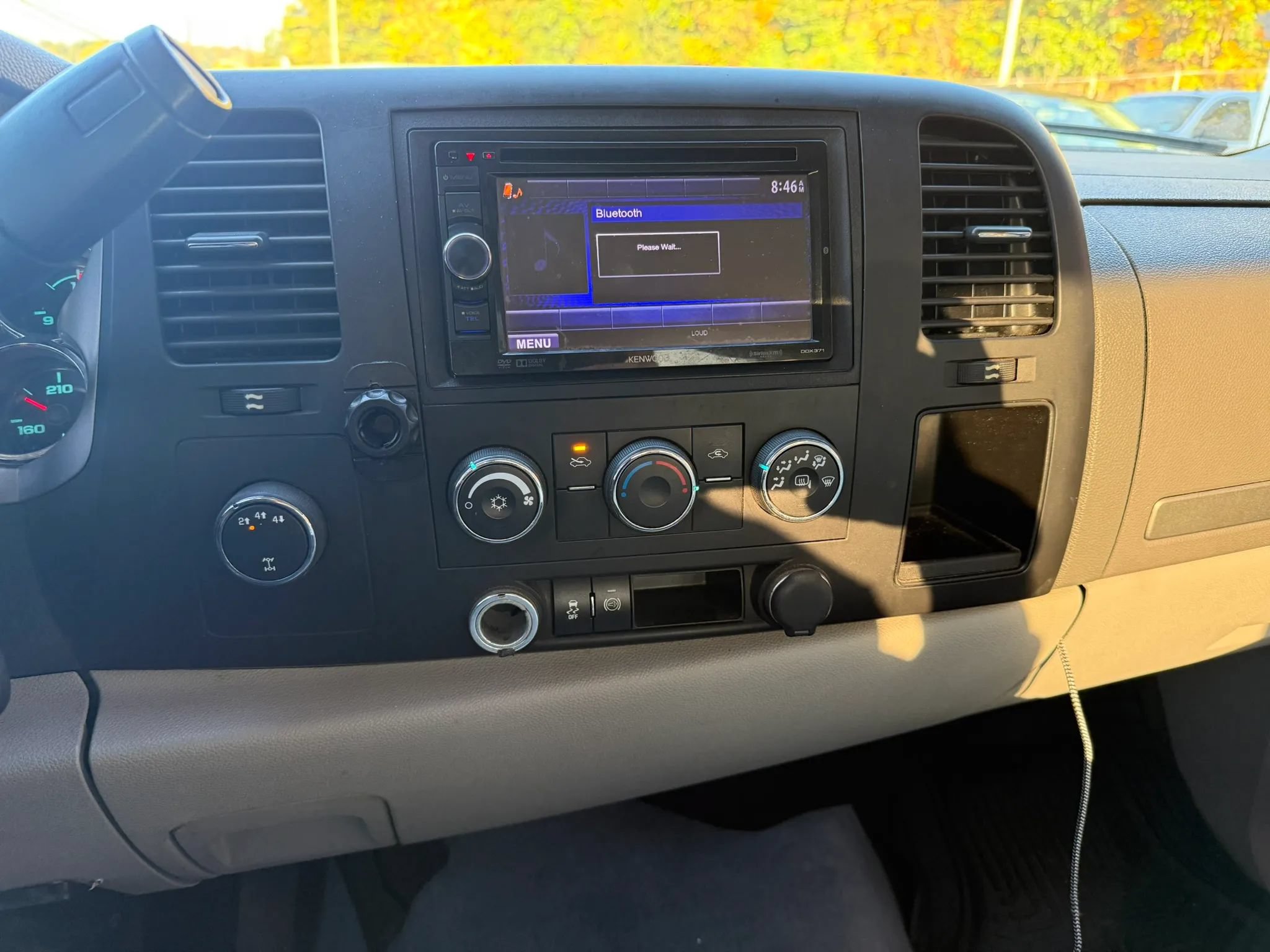 Used 2014 Chevrolet Silverado 2500 LT AWD/4WD image 10