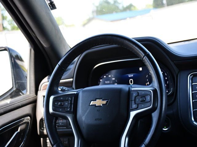 Used 2023 Chevrolet Tahoe LT w/ Luxury Package AWD/4WD image 25
