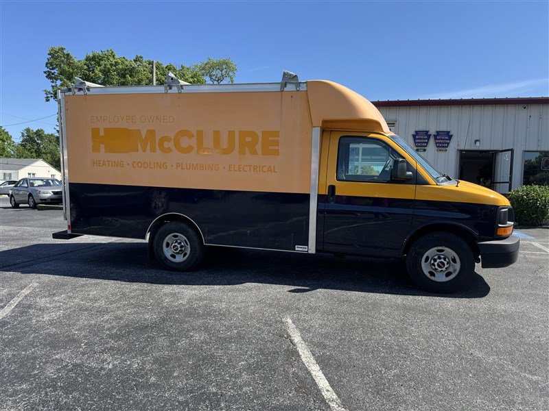 Used 2016 GMC Savana 3500 RWD image 5