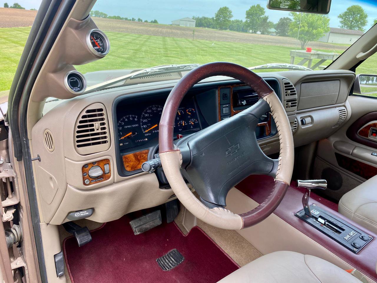 Used 1997 Chevrolet Silverado 1500 2WD Extended Cab w/ Preferred Equipment Group 2 image 20