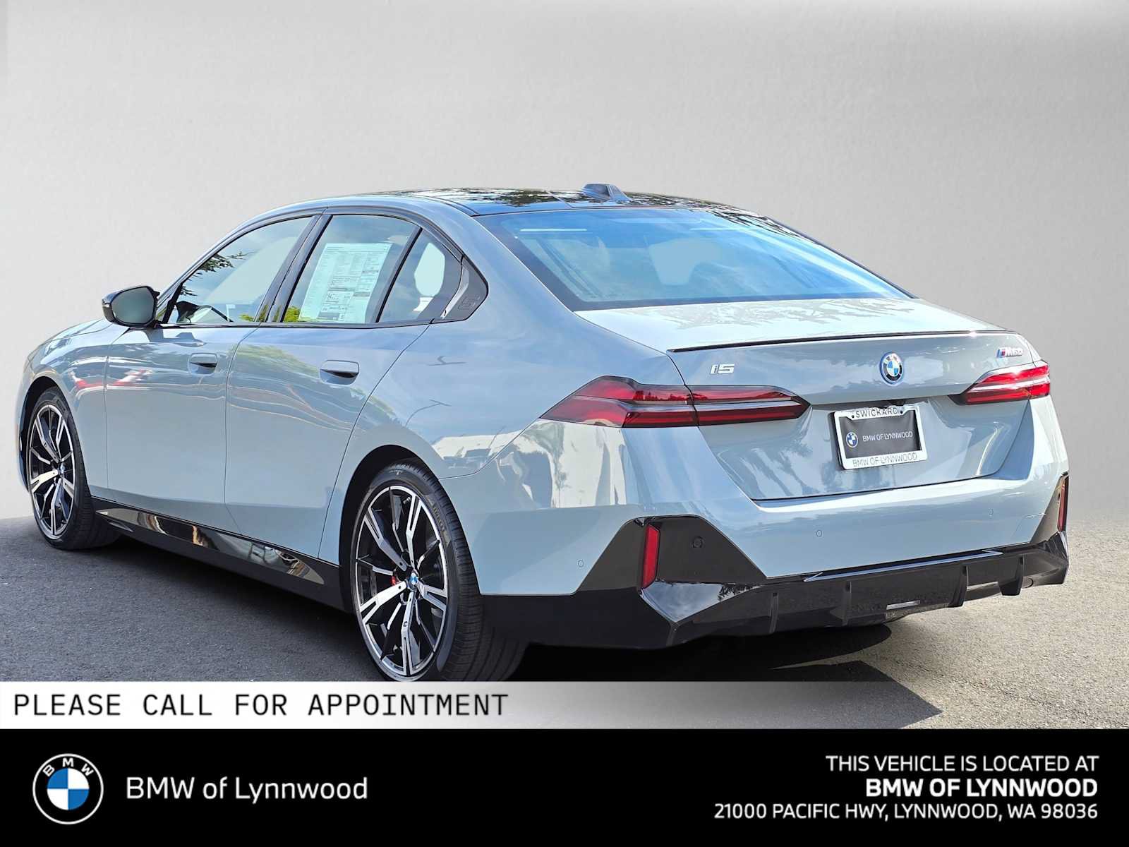 New 2026 BMW i5 w/ Executive Package AWD/4WD image 5