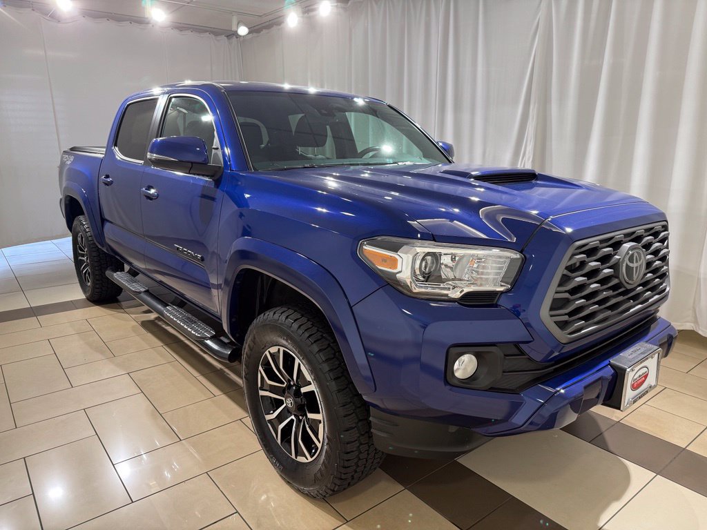 Certified 2023 Toyota Tacoma TRD Sport w/ Black Out Package (TMS) AWD/4WD image 7