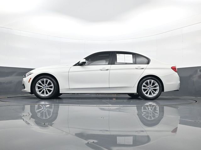 Used 2018 BMW 320i Sedan RWD image 28