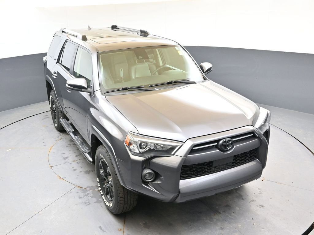 Used 2021 Toyota 4Runner SR5 Premium w/ Moonroof Package AWD/4WD image 45