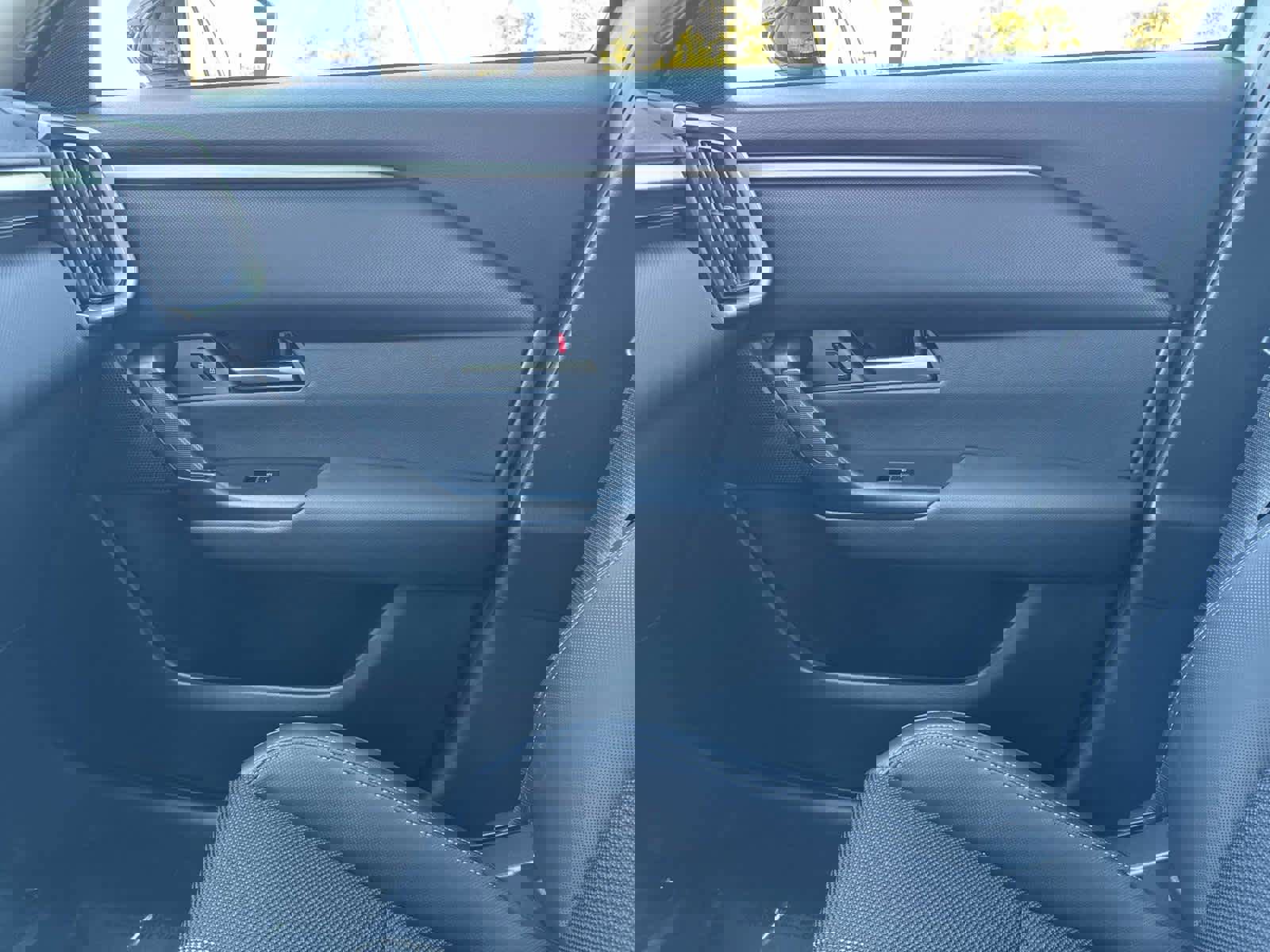 Certified 2025 MAZDA CX-50 2.5 Hybrid w/ Preferred Pkg image 23