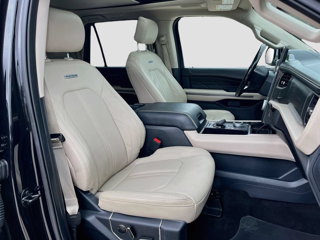 Used 2022 Ford Expedition Max Platinum AWD/4WD image 36