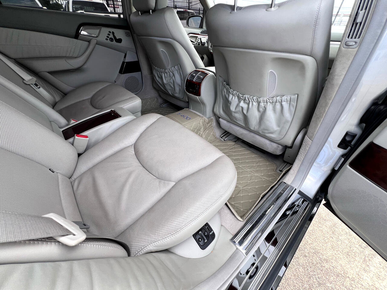 Used 2005 Mercedes-Benz S 600 image 37