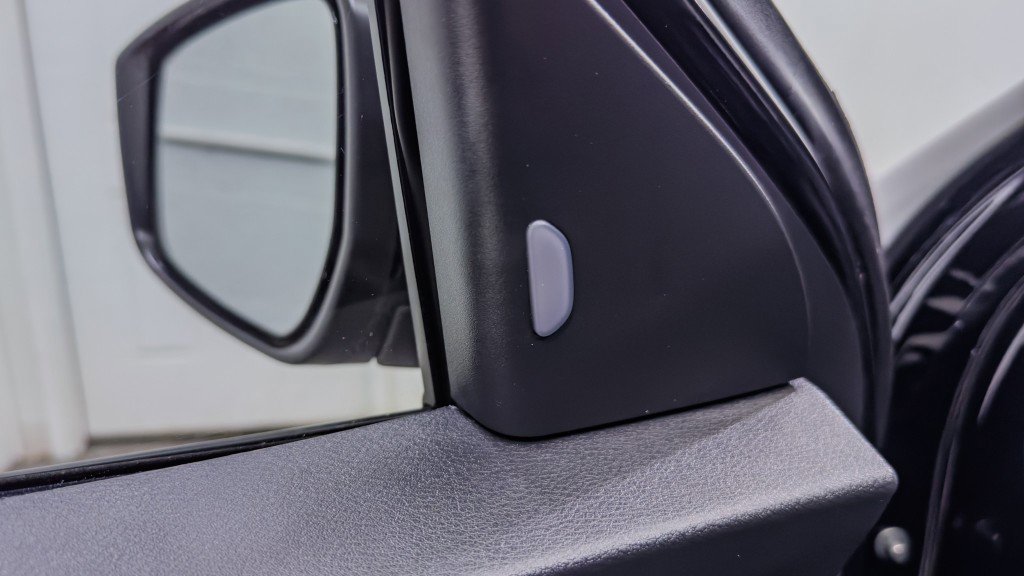 Used 2024 Nissan Kicks S image 22