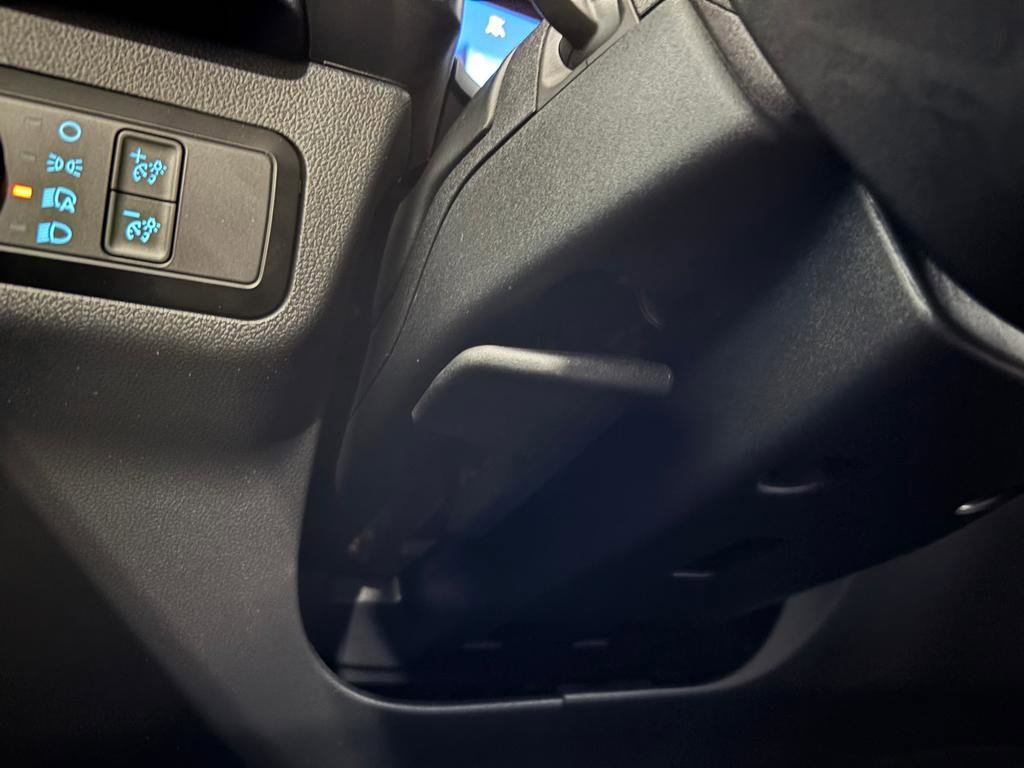 New 2026 Ford Escape SE FWD image 25