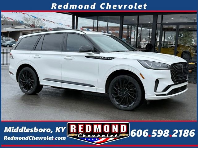 Used 2025 Lincoln Aviator Reserve w/ Jet Appearance Package image 1