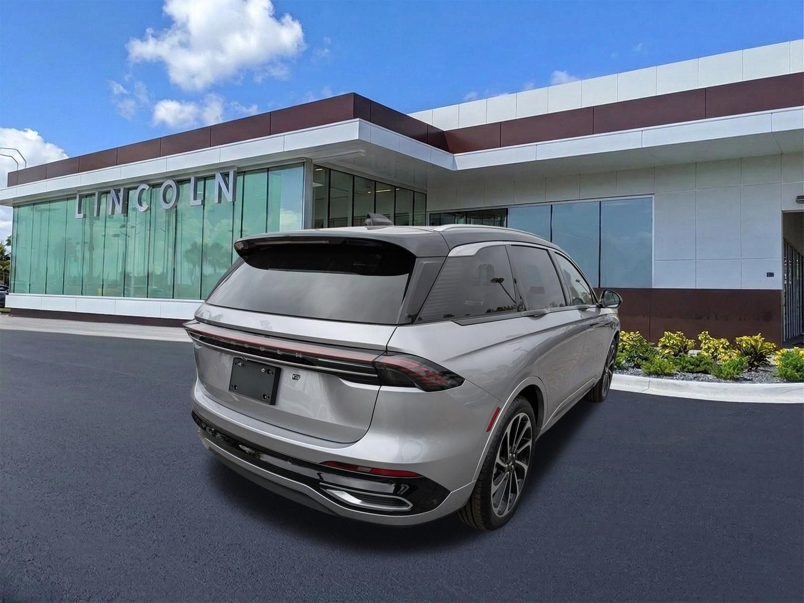 New 2026 Lincoln Nautilus Black Label image 5