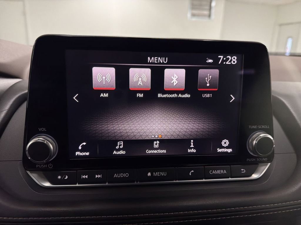 Used 2021 Nissan Rogue SV AWD/4WD image 34