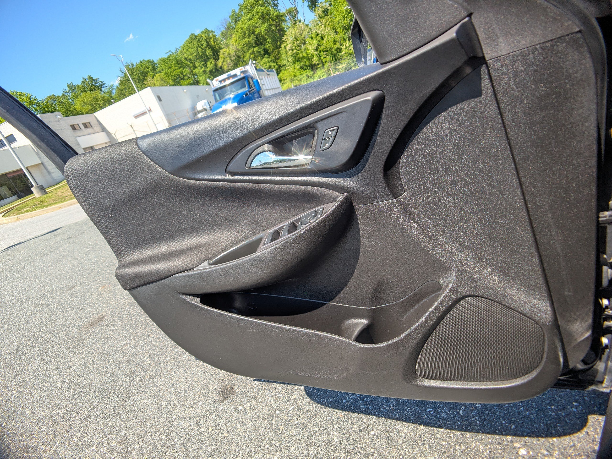 Used 2024 Chevrolet Malibu LT FWD image 23