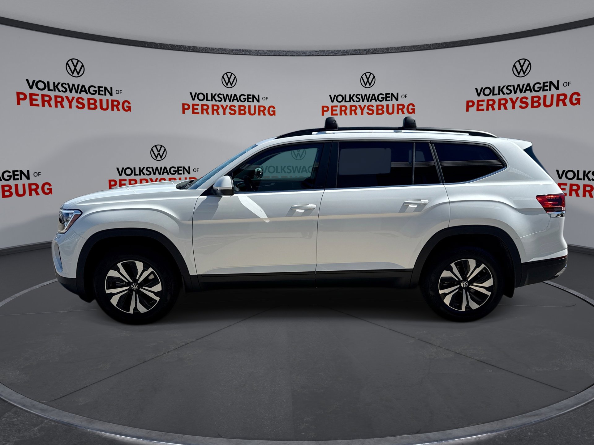 New 2026 Volkswagen Atlas SE image 5